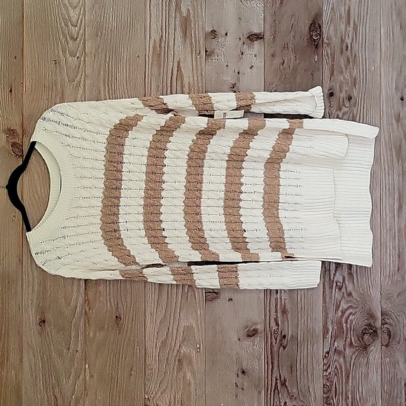 Anthropologie Pilcro Cream and Tan SIze XLarge Longline Stitch